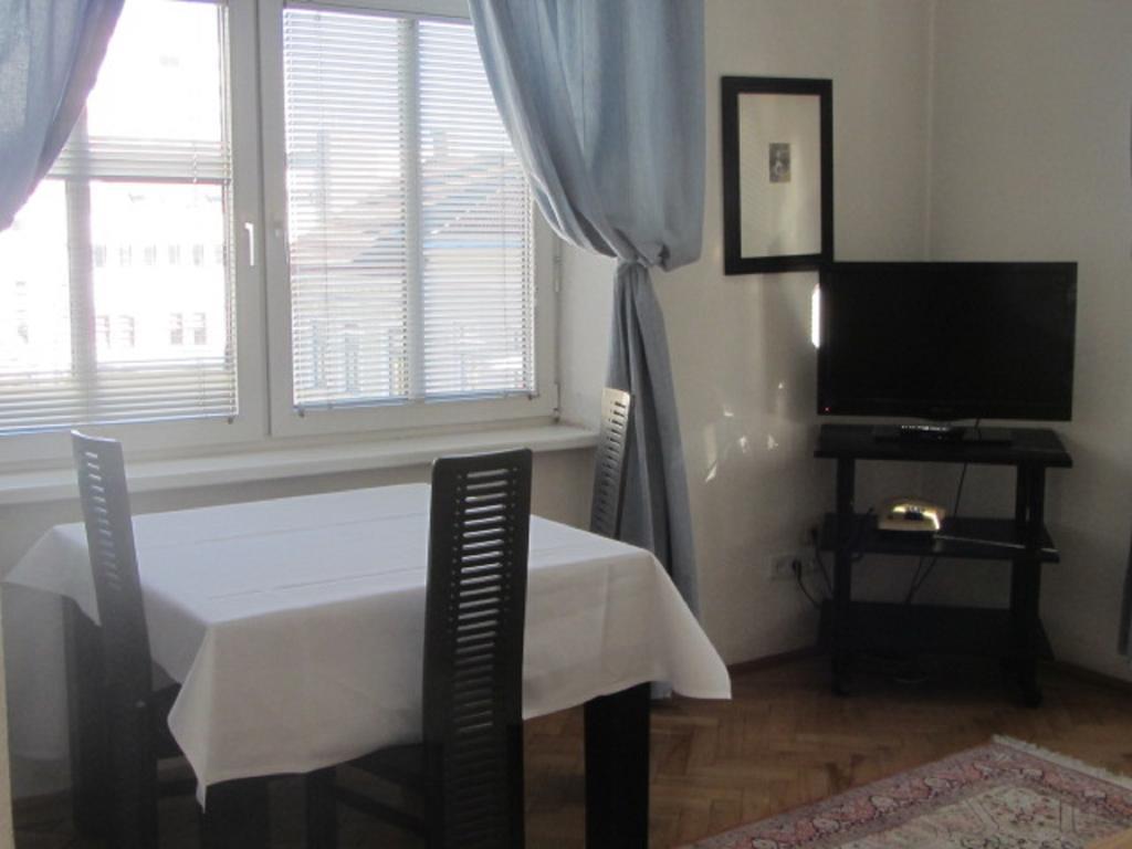 Hotel Wiener Kindl Habitación foto